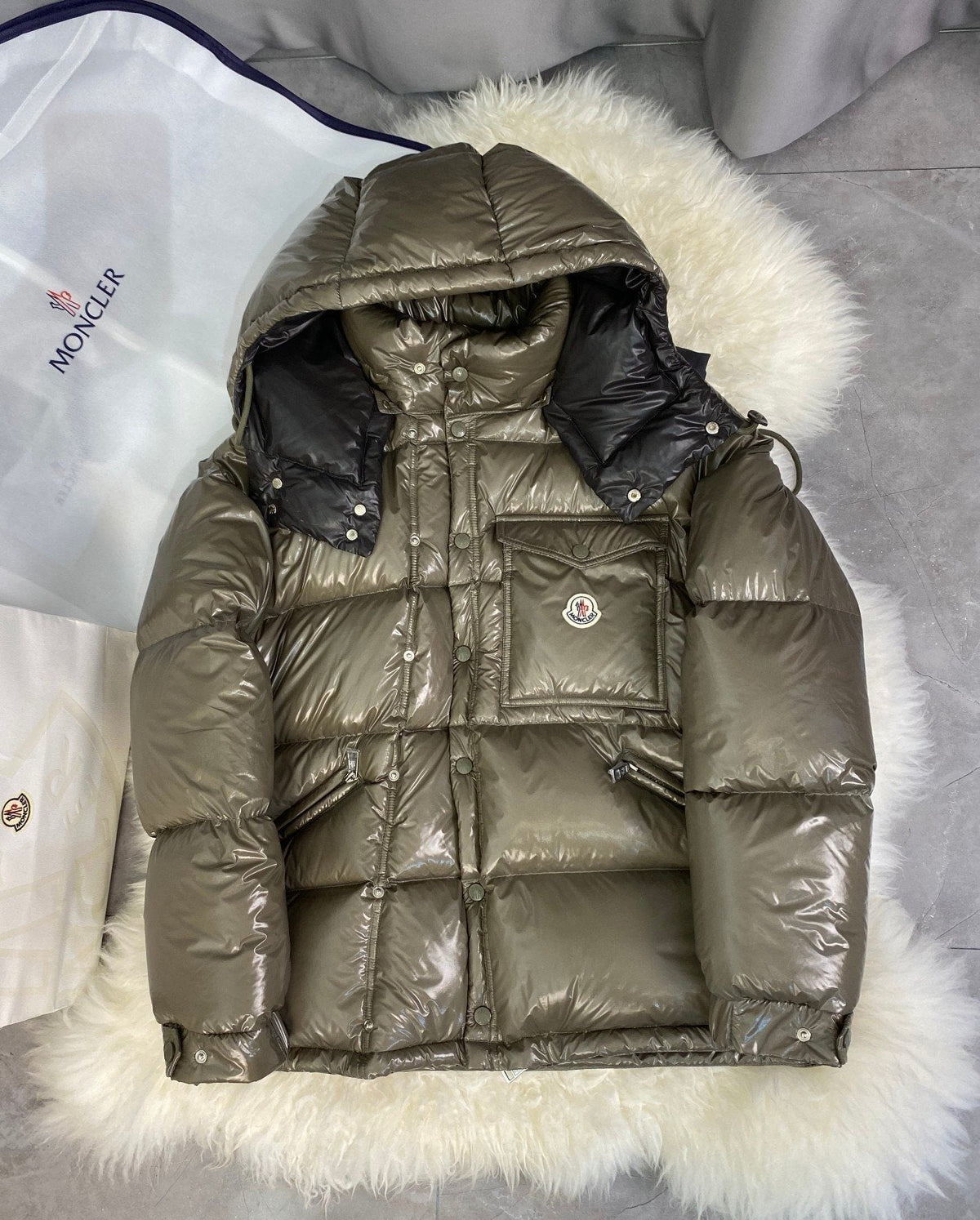 Moncler Glossy Convertible Puffer Coat — front